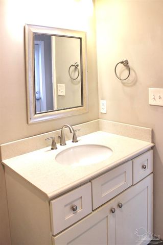 1003 E Texar Dr, Pensacola, FL 32503