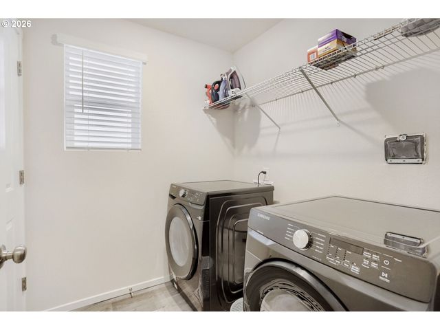 228 N 30TH Dr, Ridgefield, WA 98642