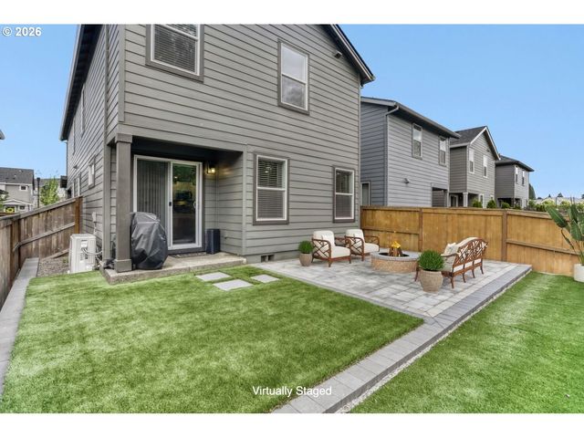 228 N 30TH Dr, Ridgefield, WA 98642