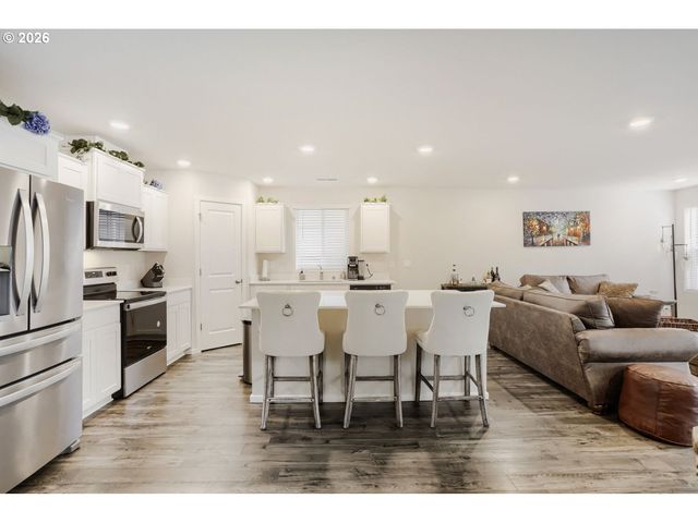 228 N 30TH Dr, Ridgefield, WA 98642