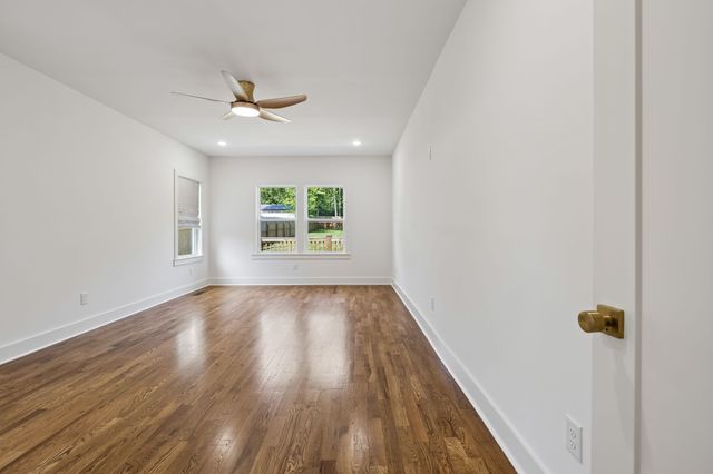 3824 Saunders Ave, Nashville, TN 37216