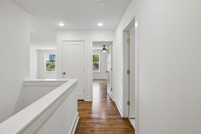 3824 Saunders Ave, Nashville, TN 37216