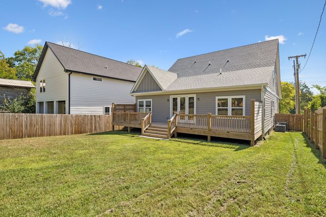 3824 Saunders Ave, Nashville, TN 37216