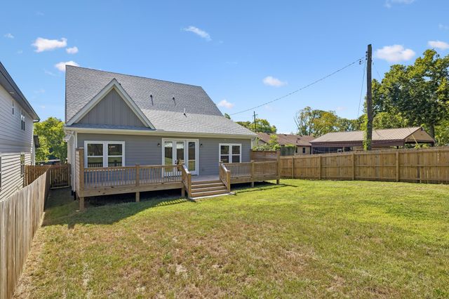 3824 Saunders Ave, Nashville, TN 37216