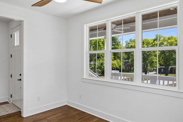 3824 Saunders Ave, Nashville, TN 37216