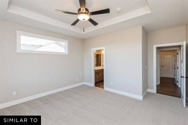5718 NE Creek Ridge Drive, Ankeny, IA 50021