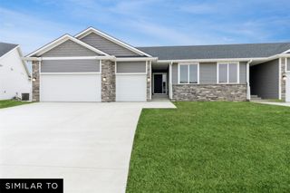 5718 NE Creek Ridge Drive, Ankeny, IA 50021