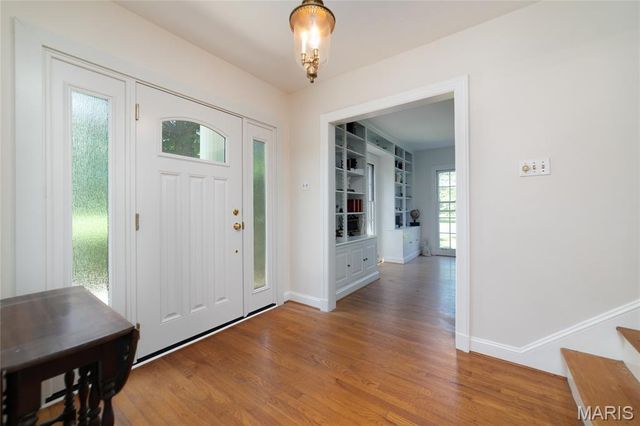 1 E Weldon Springs Heights Drive, St Charles, MO 63304