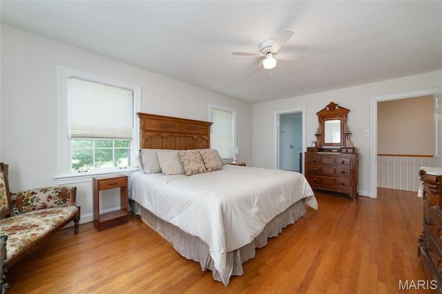 1 E Weldon Springs Heights Drive, St Charles, MO 63304