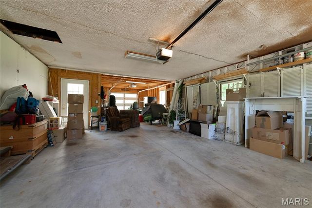 1 E Weldon Springs Heights Drive, St Charles, MO 63304