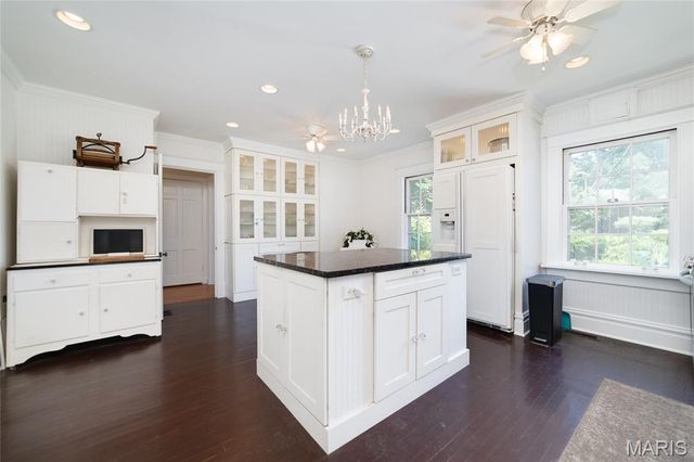 1 E Weldon Springs Heights Drive, St Charles, MO 63304