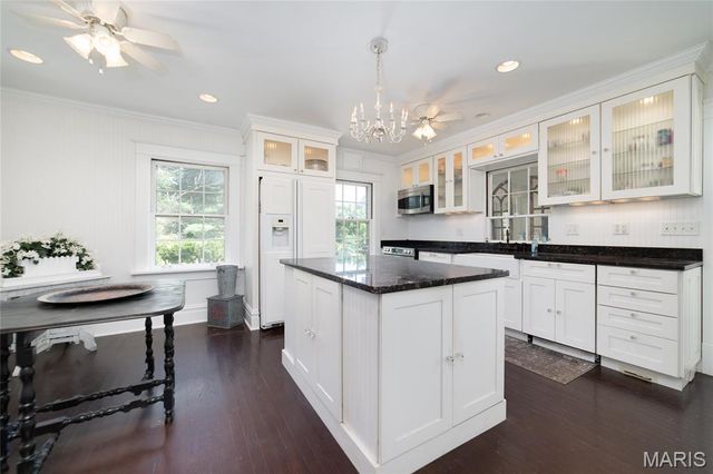 1 E Weldon Springs Heights Drive, St Charles, MO 63304