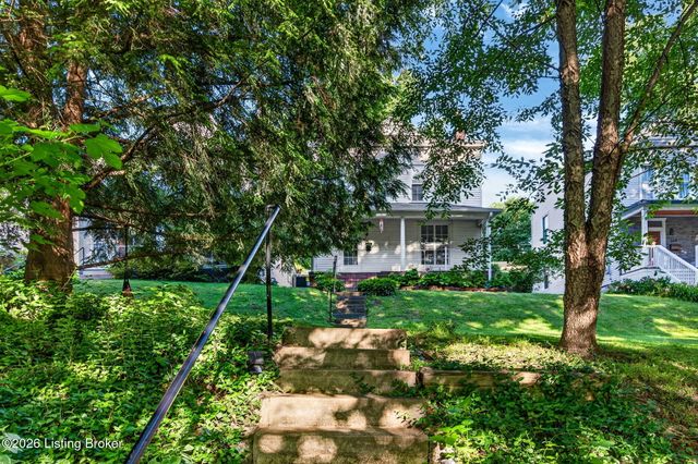 148 Coral Ct, Louisville, KY 40206
