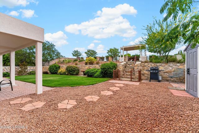 2540 Scenic Crest Loop, Las Cruces, NM 88011