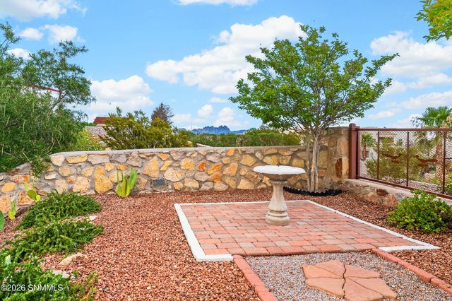 2540 Scenic Crest Loop, Las Cruces, NM 88011