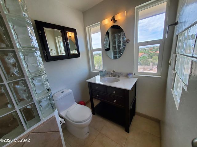 6400 E Calle Cavillo, Tucson, AZ 85750