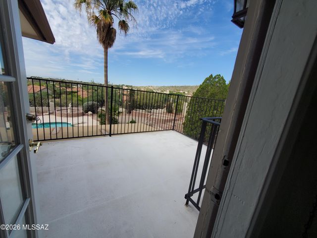 6400 E Calle Cavillo, Tucson, AZ 85750