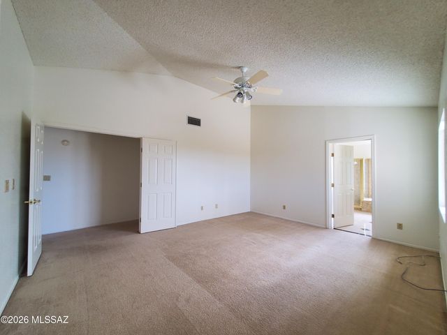 6400 E Calle Cavillo, Tucson, AZ 85750