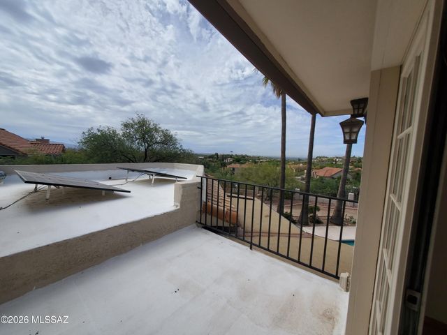 6400 E Calle Cavillo, Tucson, AZ 85750