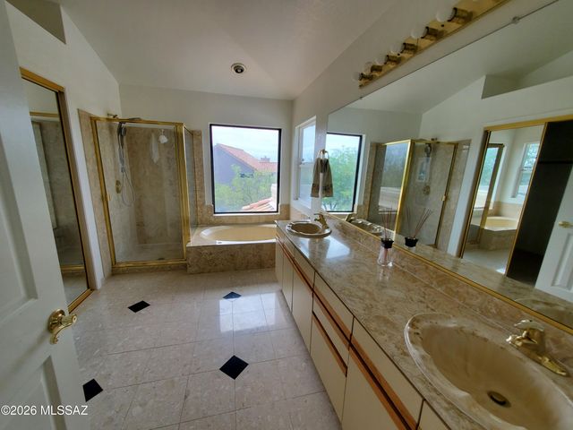 6400 E Calle Cavillo, Tucson, AZ 85750