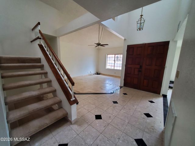 6400 E Calle Cavillo, Tucson, AZ 85750