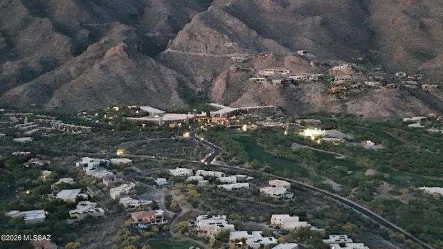 6400 E Calle Cavillo, Tucson, AZ 85750