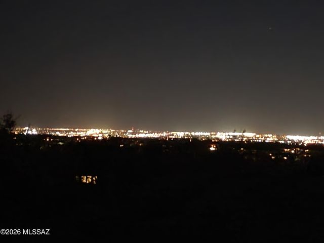 6400 E Calle Cavillo, Tucson, AZ 85750