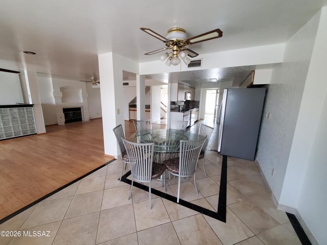 6400 E Calle Cavillo, Tucson, AZ 85750