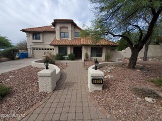 6400 E Calle Cavillo, Tucson, AZ 85750