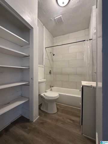 1100 4TH AVENUE W, Birmingham, AL 35204