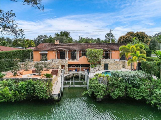 1181 S Alhambra Cir, Coral Gables, FL 33146