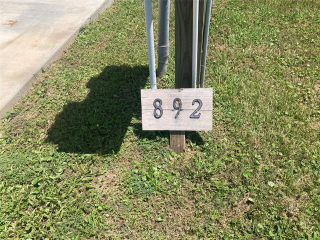 892 Bowers Lane, Crystal Beach, TX 77650