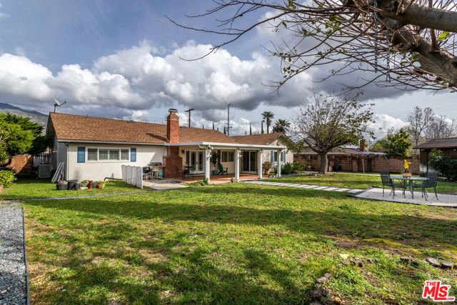 13531 Fusano Avenue, Sylmar (los Angeles), CA 91342