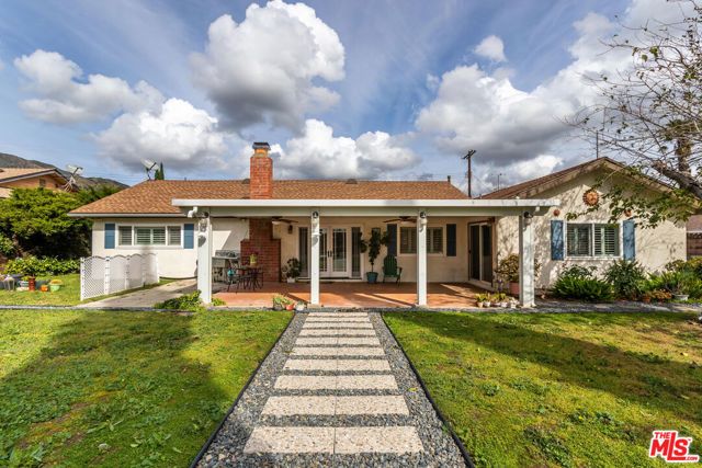 13531 Fusano Avenue, Sylmar (los Angeles), CA 91342