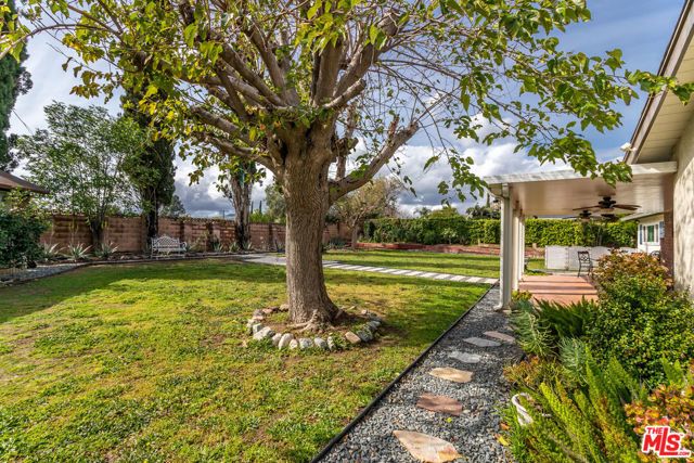 13531 Fusano Avenue, Sylmar (los Angeles), CA 91342