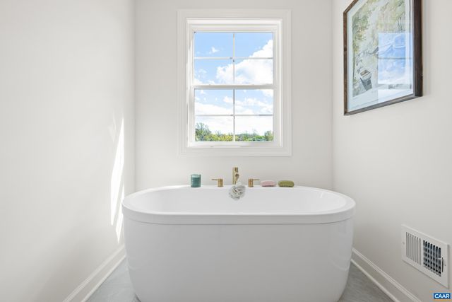 2D CORSHAM ST, Crozet, VA 22932