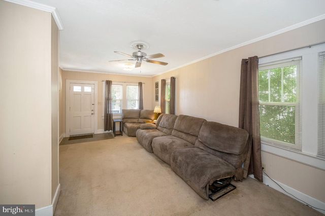 105 CHATHAM ST, Fredericksburg, VA 22405