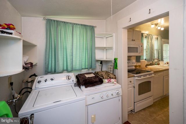 105 CHATHAM ST, Fredericksburg, VA 22405