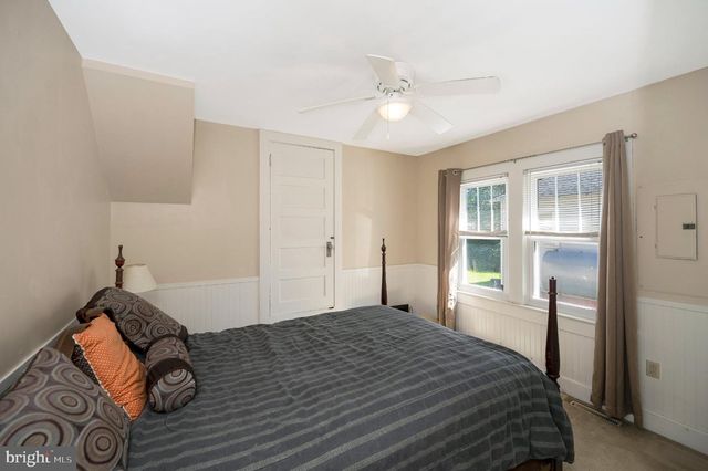 105 CHATHAM ST, Fredericksburg, VA 22405