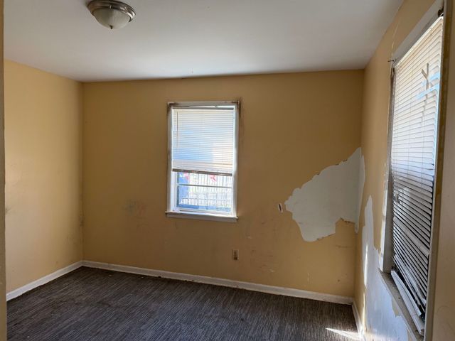 275 FLYNN RD, Memphis, TN 38109