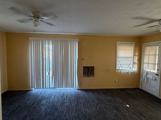 275 FLYNN RD, Memphis, TN 38109