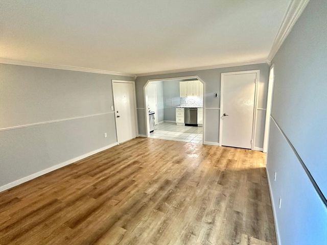 4 Hazelwood 6, Dracut, MA 01826