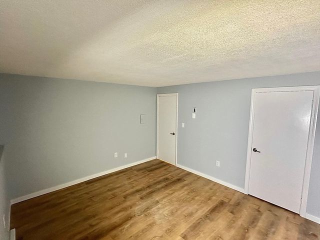 4 Hazelwood 6, Dracut, MA 01826