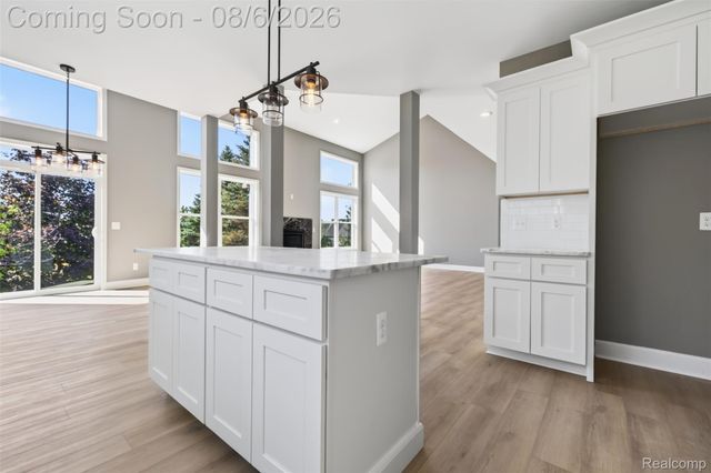 125 Ridge Field Court, Oxford Charter Township, MI 48371