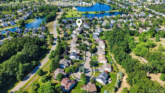 125 Ridge Field Court, Oxford Charter Township, MI 48371
