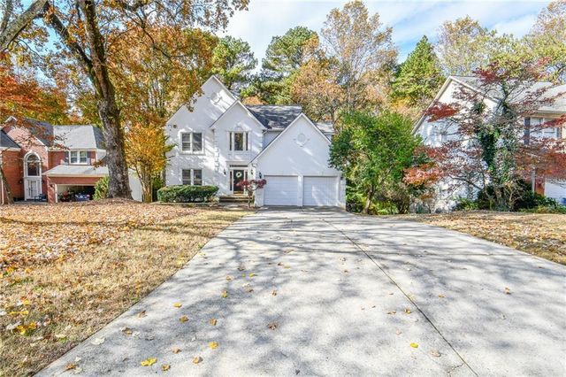 1865 Oak Tree Hollow, Alpharetta, GA 30005