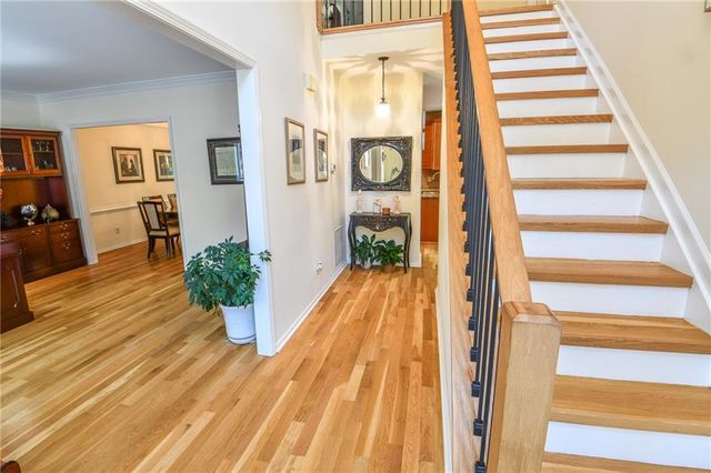 1865 Oak Tree Hollow, Alpharetta, GA 30005