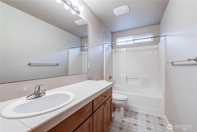 6455 193rd Place NE, Redmond, WA 98052