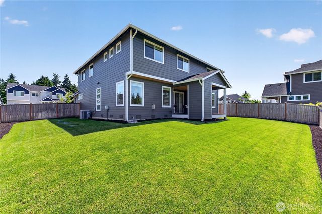 11020 71st Ave CT E, Puyallup, WA 98373