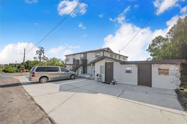 402 E MAIN STREET, Dundee, FL 33838